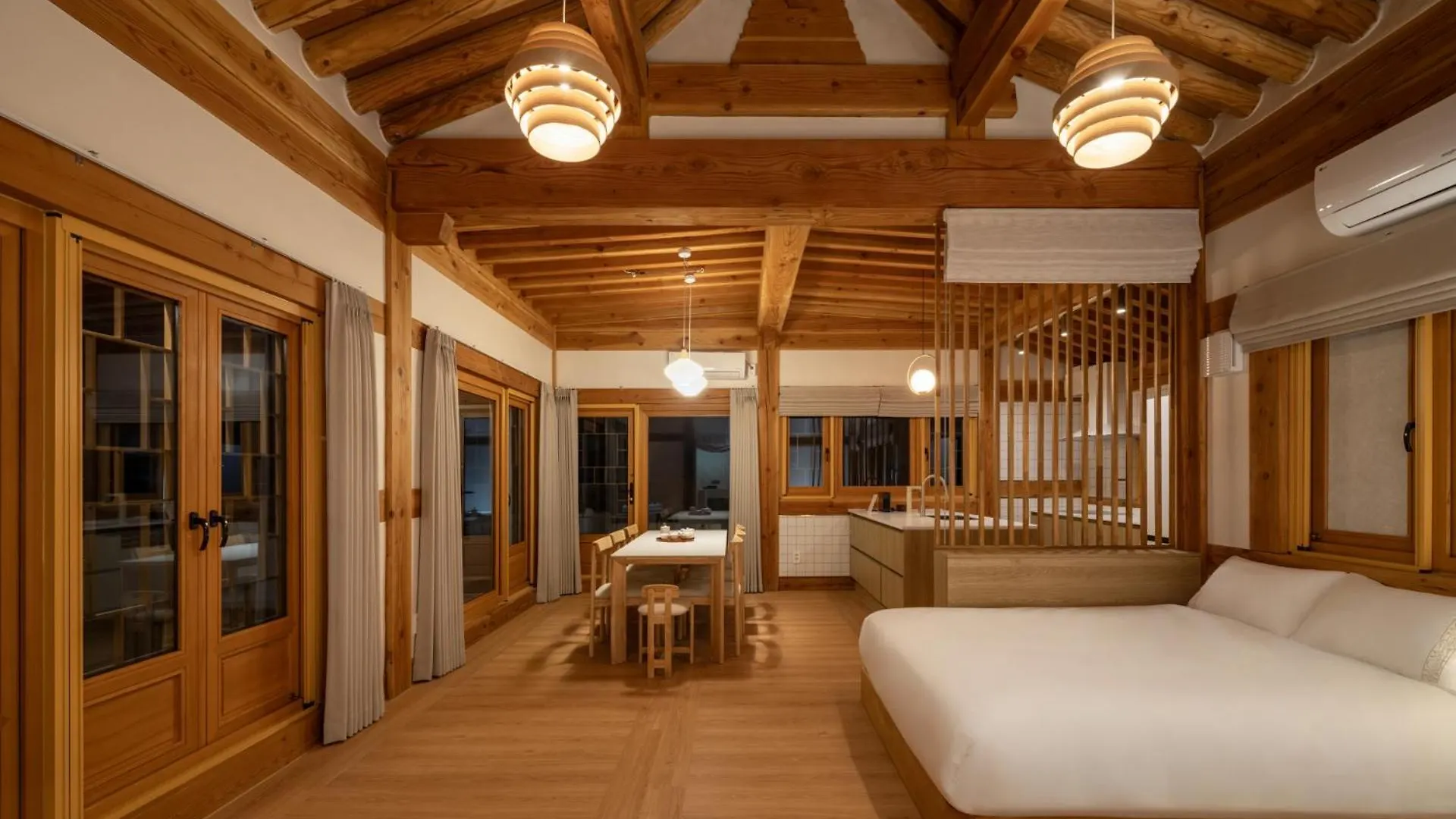 Luxury Hanok Gagaharang Incheon 0*,  Korsel